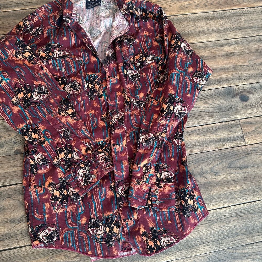 Wrangler Men's Red and Blue Patterned Shirt